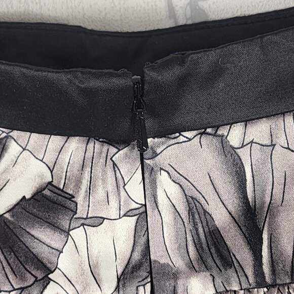 BCBG MaxAzria Floral Printed Satin Pleated Pencil Skirt - Picture 3 of 4